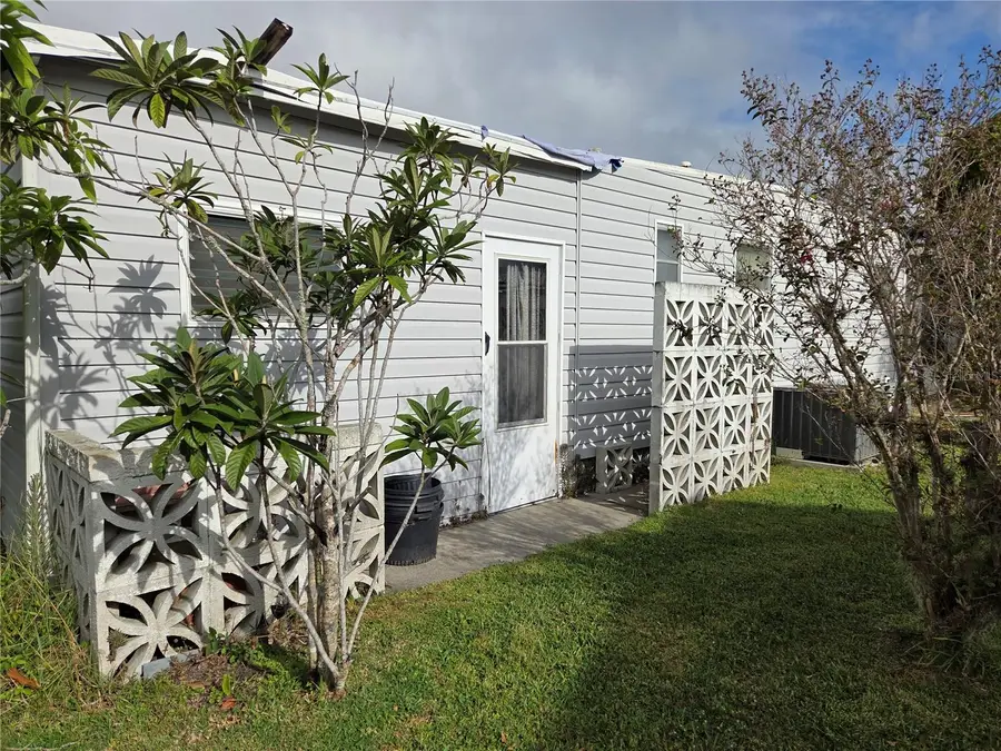 3324 Laurel Oak Way, Sarasota, FL 34237 - Image #3