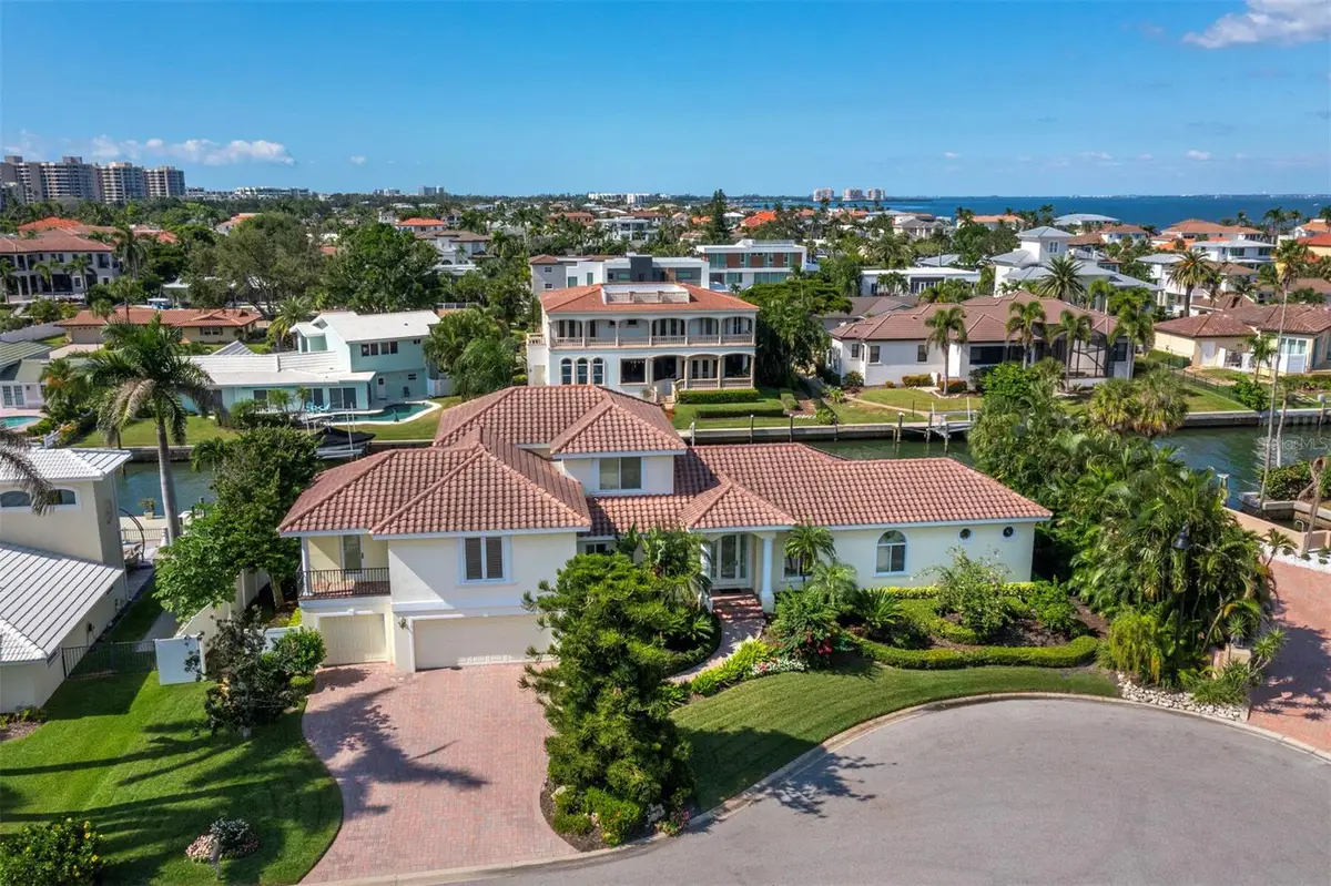 573 Spinnaker Lane, Longboat Key, FL 34228 - Image #1