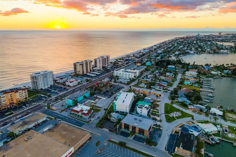 15305 1st Street E #201, Madeira Beach, FL 33708 - Image #2