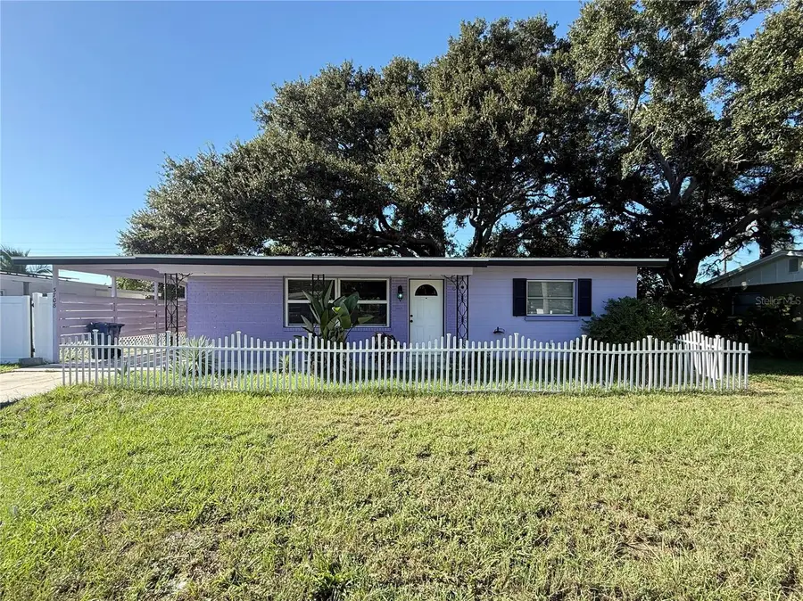 3708 Lalani Boulevard, Sarasota, FL 34232 - Image #3