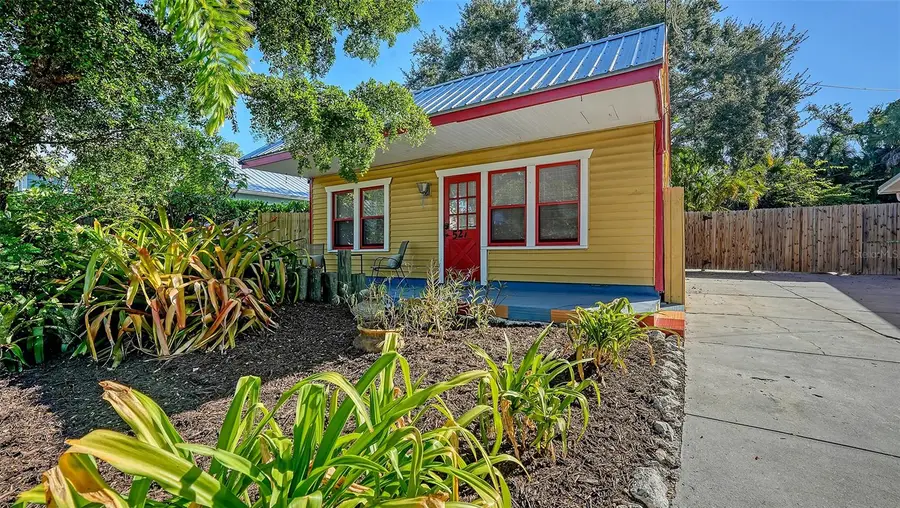 521 & 523 Ohio Place, Sarasota, FL 34236 - Image #2