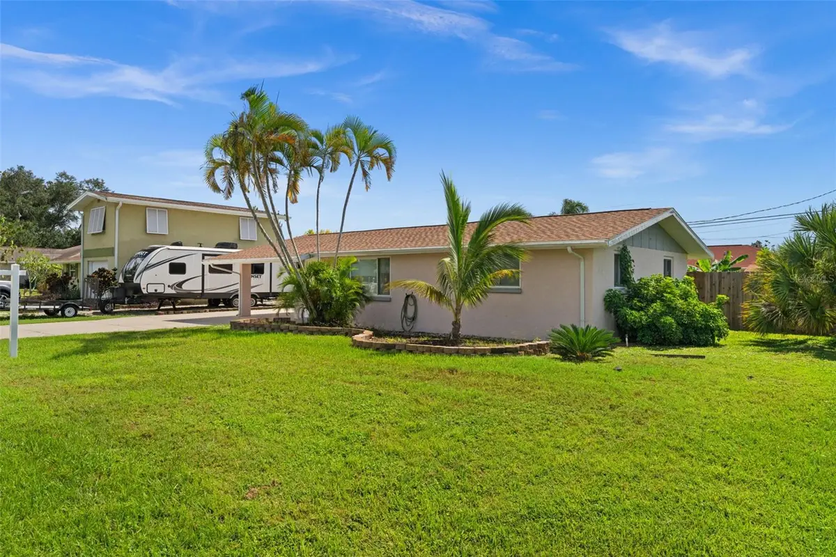 219 Coral Road, Venice, FL 34293 - Image #1