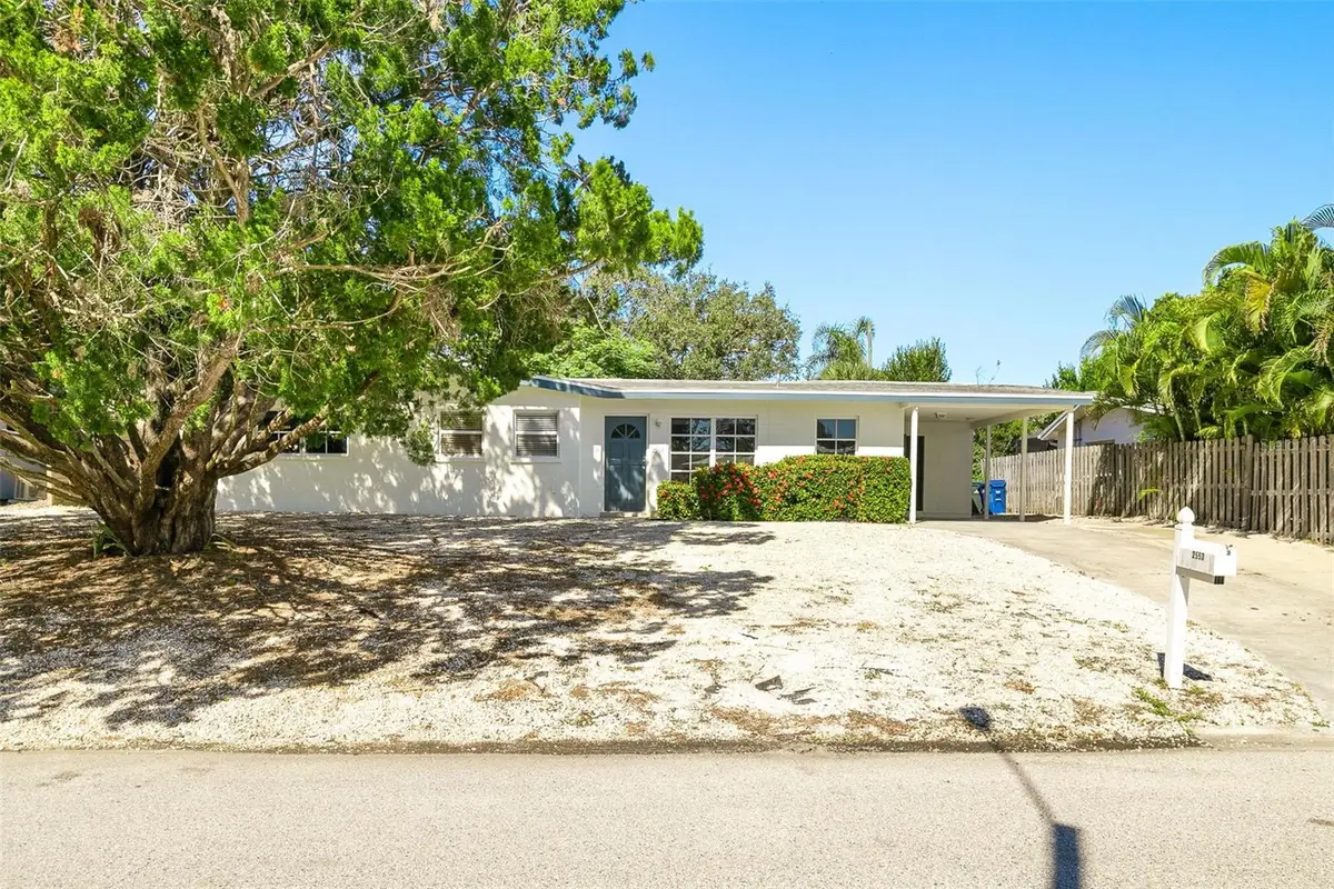 2553 Tulip Street, Sarasota, FL 34239 - Image #1