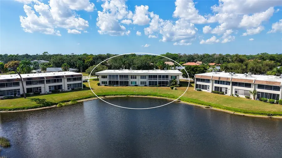 7251 W Country Club Drive N #225, Sarasota, FL 34243 - Image #2