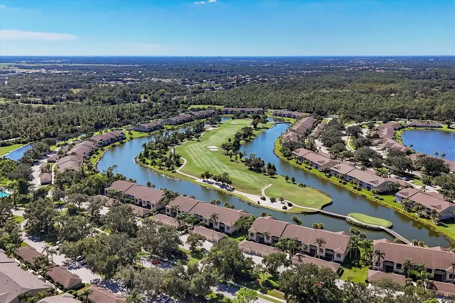 5220 Hyland Hills Avenue #1212, Sarasota, FL 34241 - Image #3