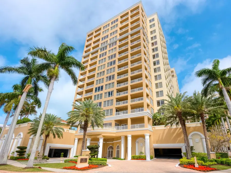 35 Watergate Drive #906, Sarasota, FL 34236 - Image #2