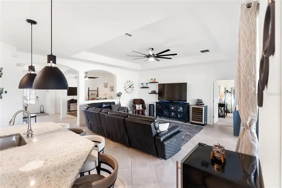 4889 Seafoam Trail, Bradenton, FL 34211 - Image #3