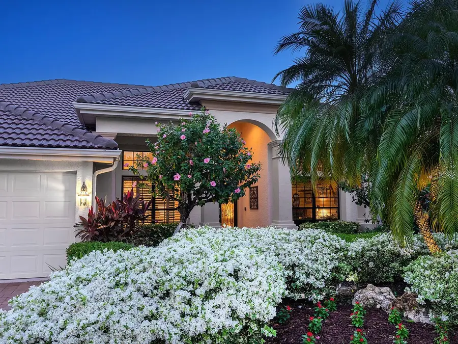 6834 Turnberry Isle Court, Lakewood Ranch, FL 34202 - Image #2