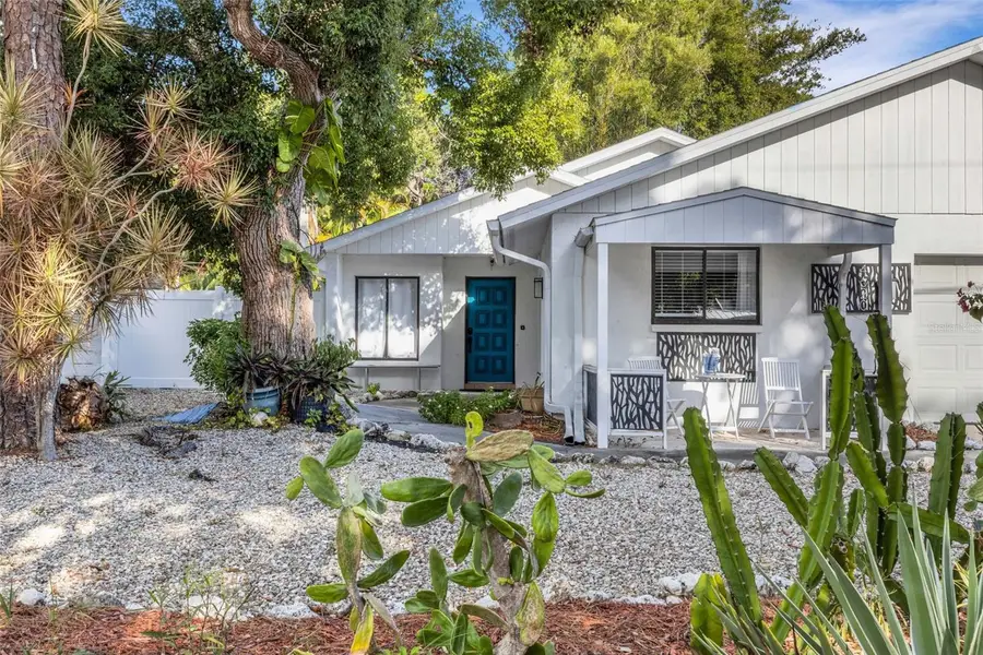 4620 Guava Court, Sarasota, FL 34234 - Image #3