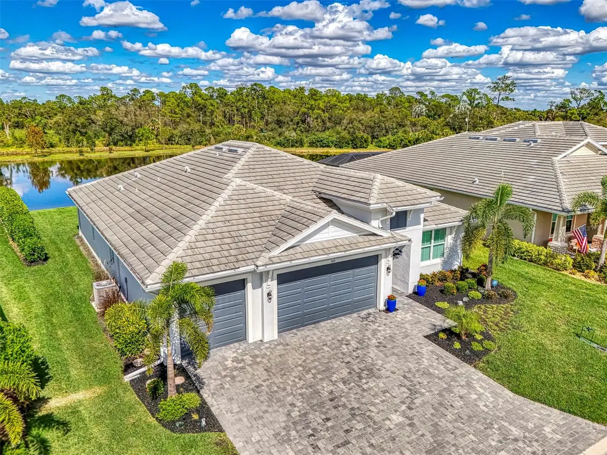 560 Mistiflower Circle, Nokomis, FL 34275 - Image #1