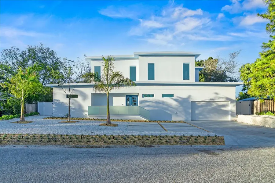 2585 Clematis Street, Sarasota, FL 34239 - Image #2