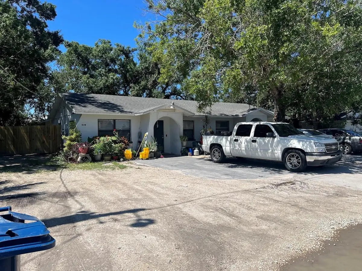 1026 61st Avenue Drive E, Bradenton, FL 34203 - Image #1