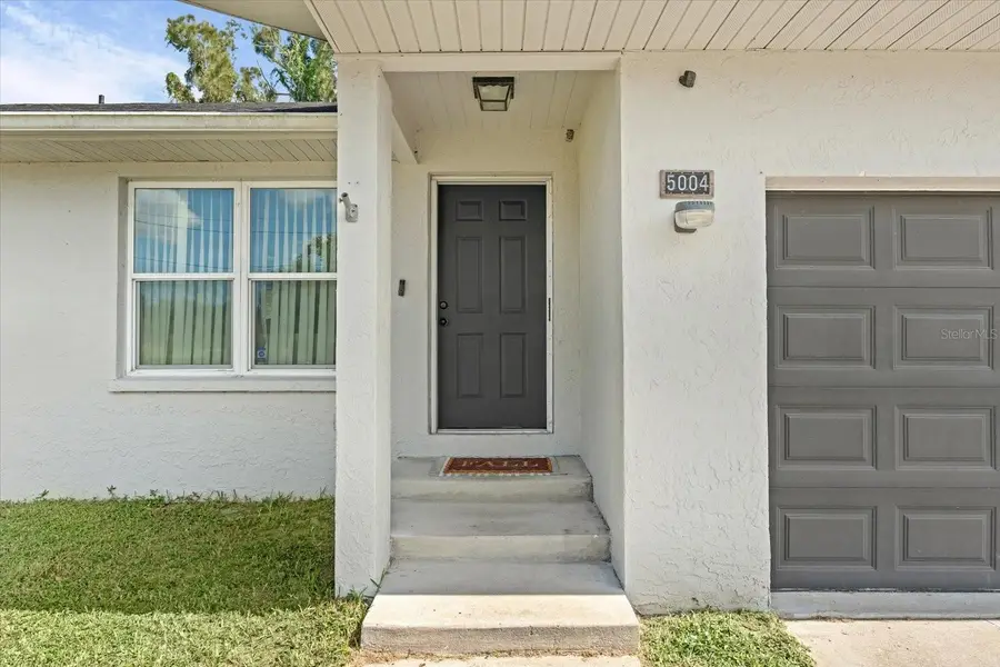 5004 3rd Avenue W, Palmetto, FL 34221 - Image #2