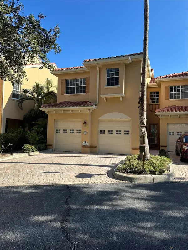 3975 Square East Lane #9, SARASOTA, FL 34238