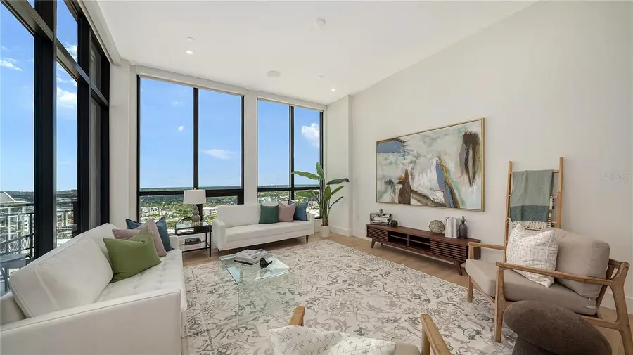 33 S Palm Avenue #1702, Sarasota, FL 34236 - Image #3