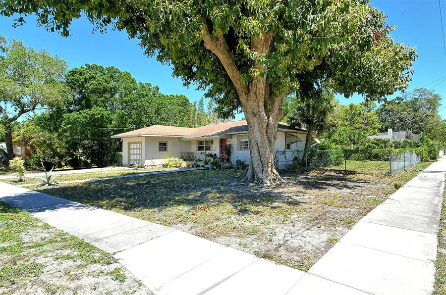 1504 Cocoanut Avenue, Sarasota, FL 34236 - Image #2
