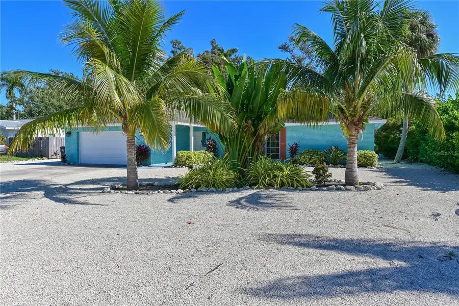 1133 Montezuma Drive, Bradenton, FL 34209 - Image #2