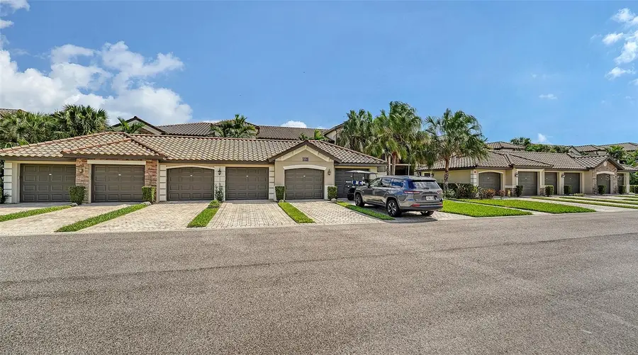5538 Palmer Circle #103, Bradenton, FL 34211 - Image #3