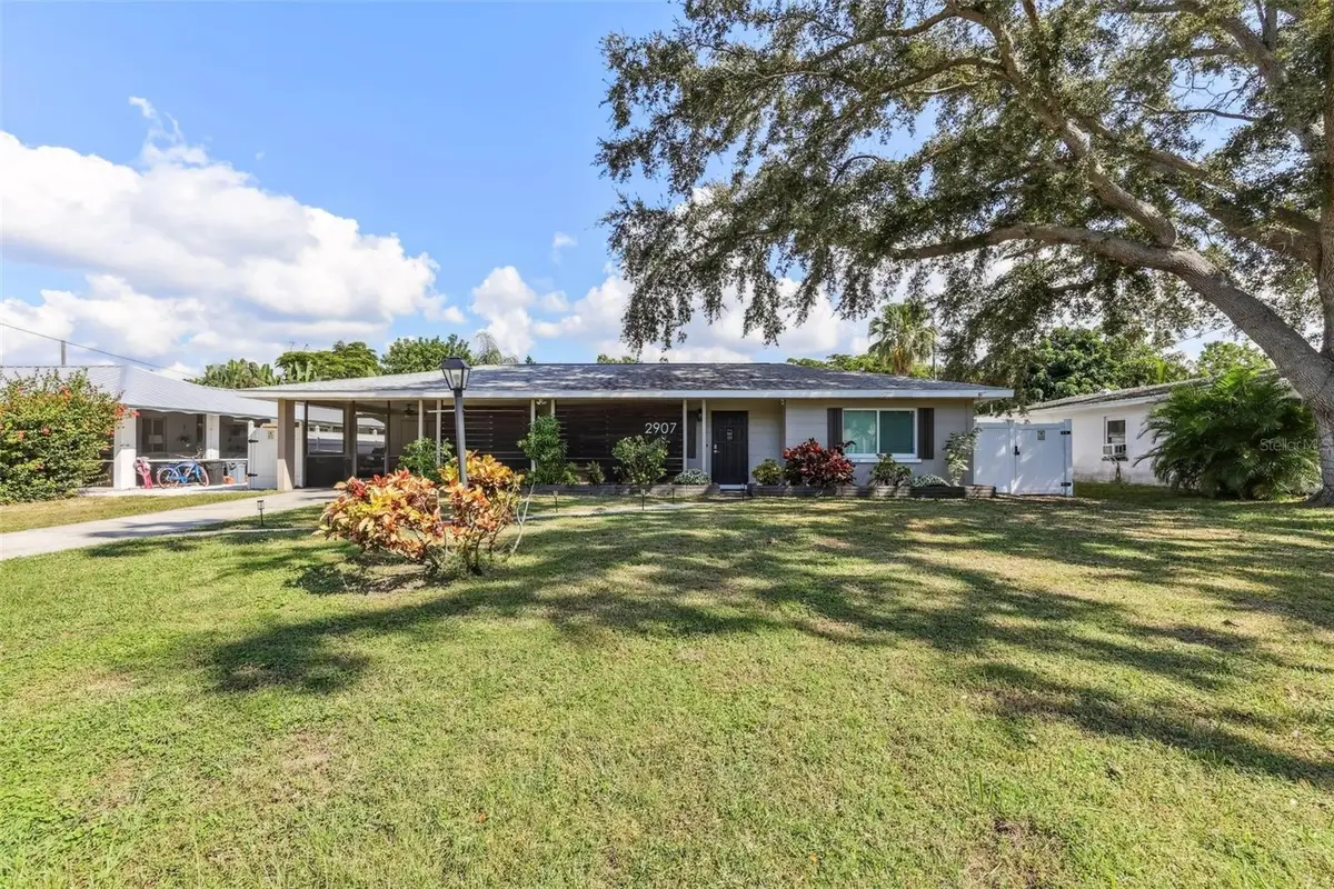 2907 Marshall Drive, Sarasota, FL 34239 - Image #1