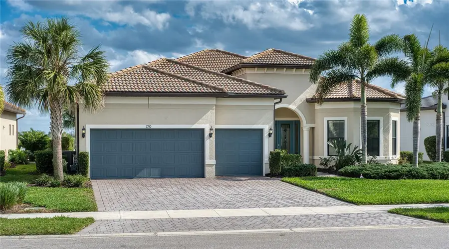 7760 Grande Shores Drive, Sarasota, FL 34240 - Image #3