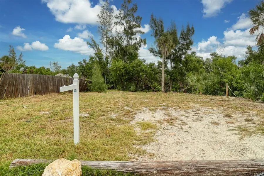 3017 Avenue C, Holmes Beach, FL 34217 - Image #3