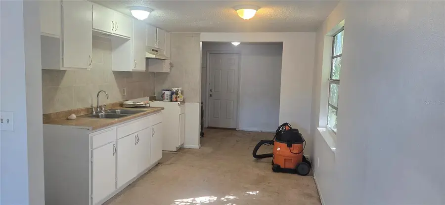 5803 9th Street Court E, Bradenton, FL 34203 - Image #2