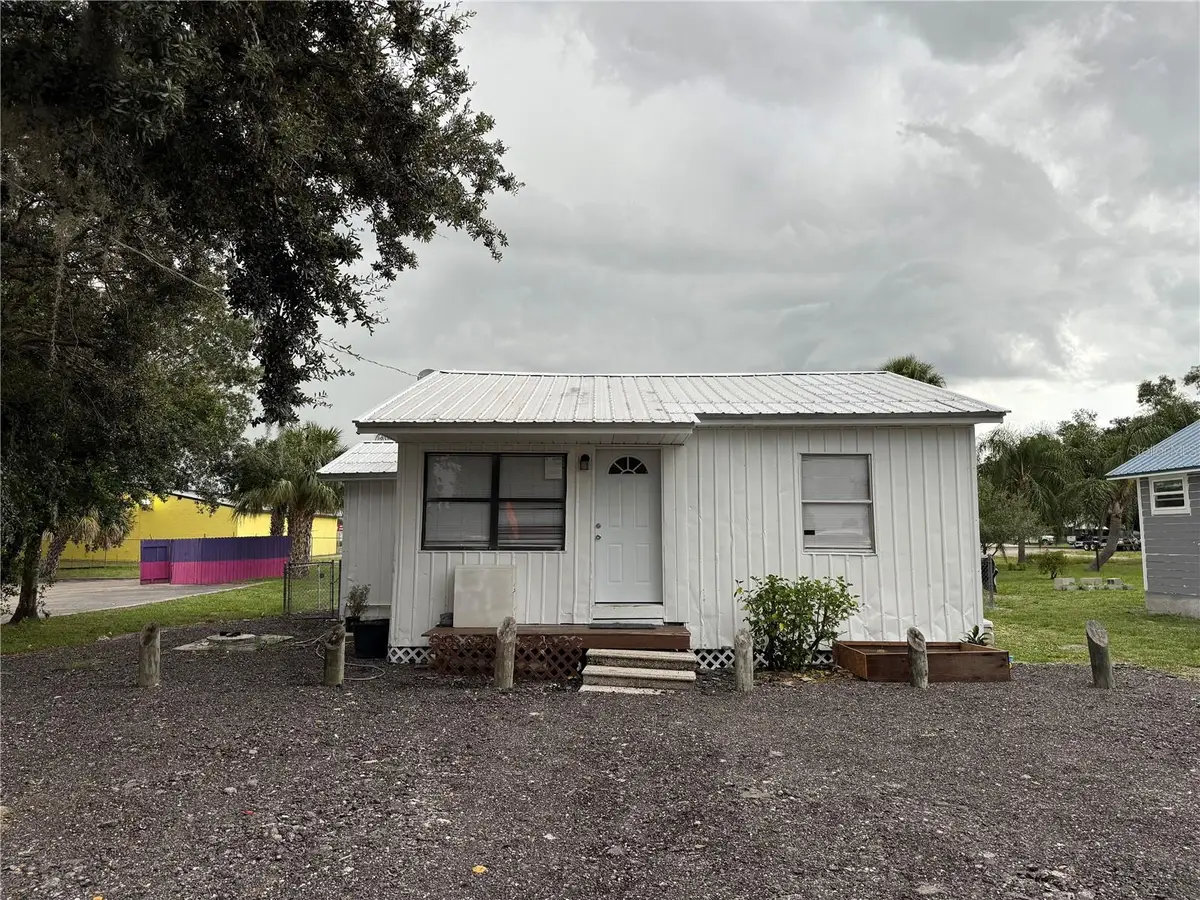 101 S Rogers Avenue, Arcadia, FL 34266 - Image #1