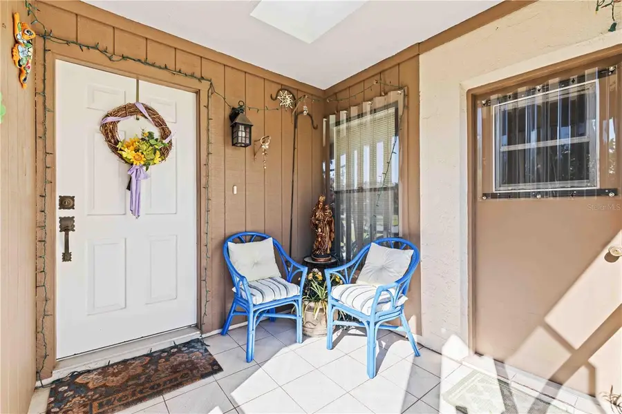 311 Oak Hill Way #26, Sarasota, FL 34232 - Image #3