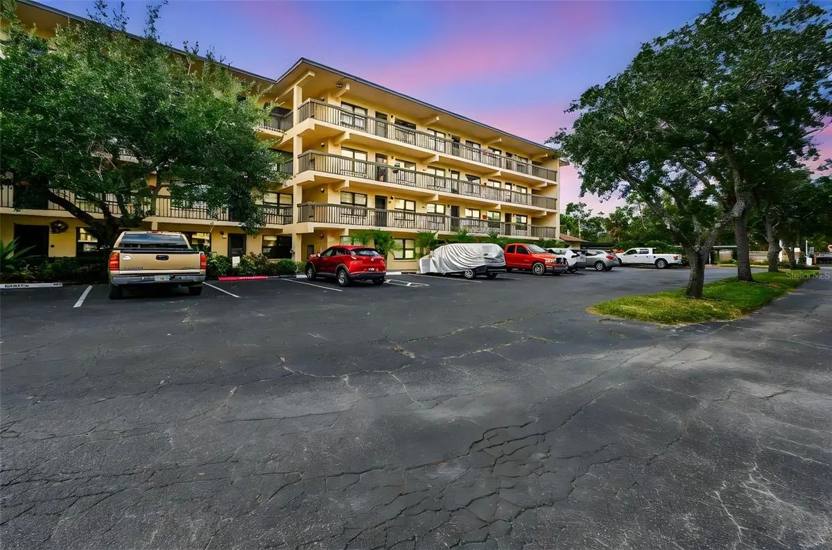 515 30th Avenue W #H210, Bradenton, FL 34205 - Image #1