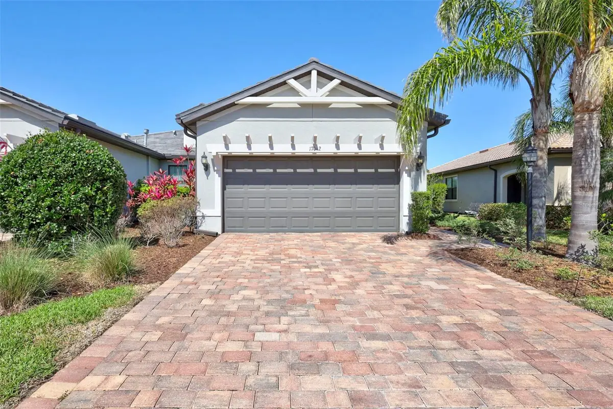 17042 Hampton Falls Terrace, Bradenton, FL 34202 - Image #1
