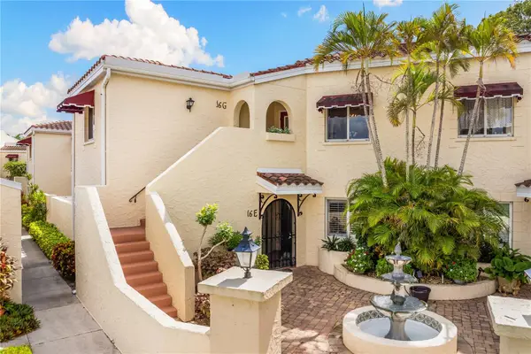 6101 34th Street W #16G, BRADENTON, FL 34210