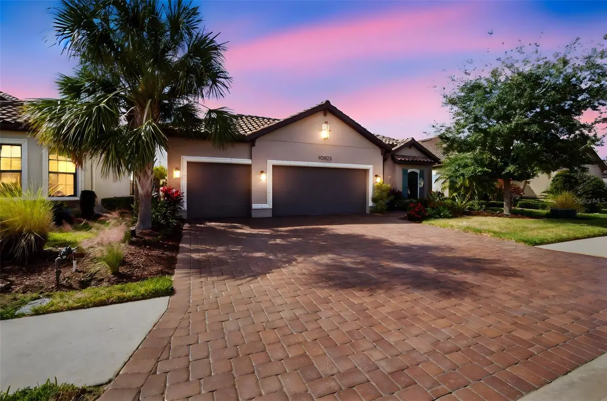 10105 Batchelder Terrace, Palmetto, FL 34221 - Image #1