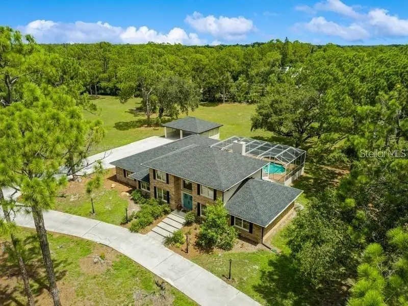 7401 S Gator Creek Boulevard, Sarasota, FL 34241 - Image #3