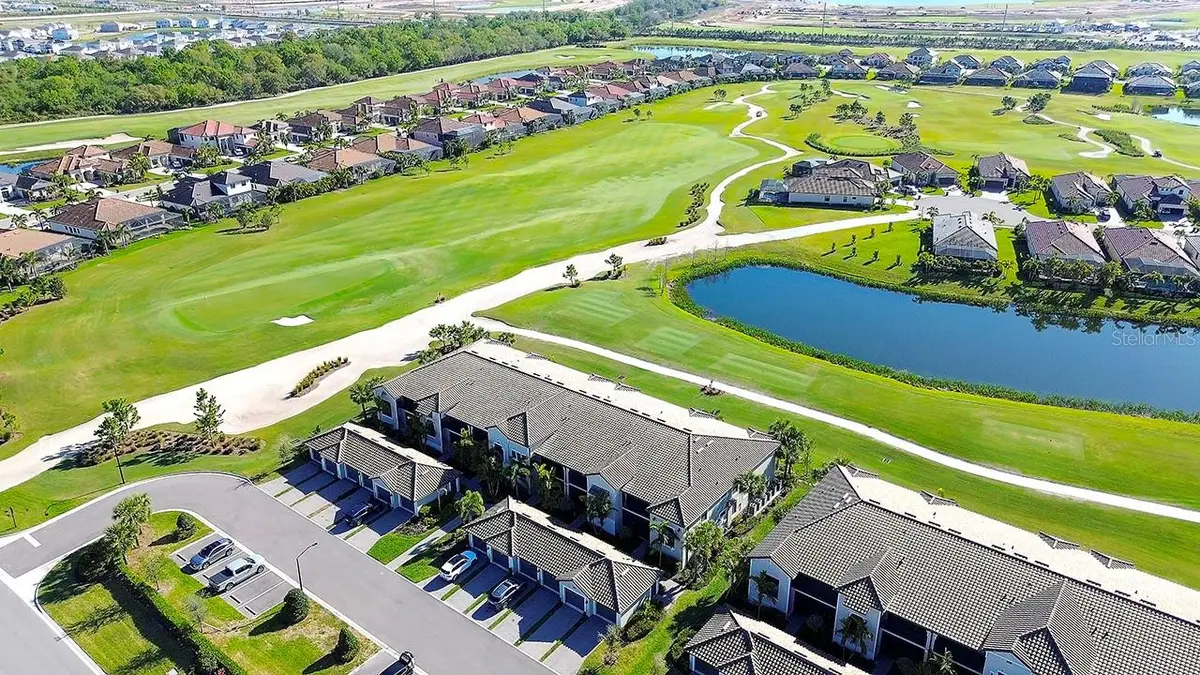 5685 Palmer Circle #202, Bradenton, FL 34211 - Image #1