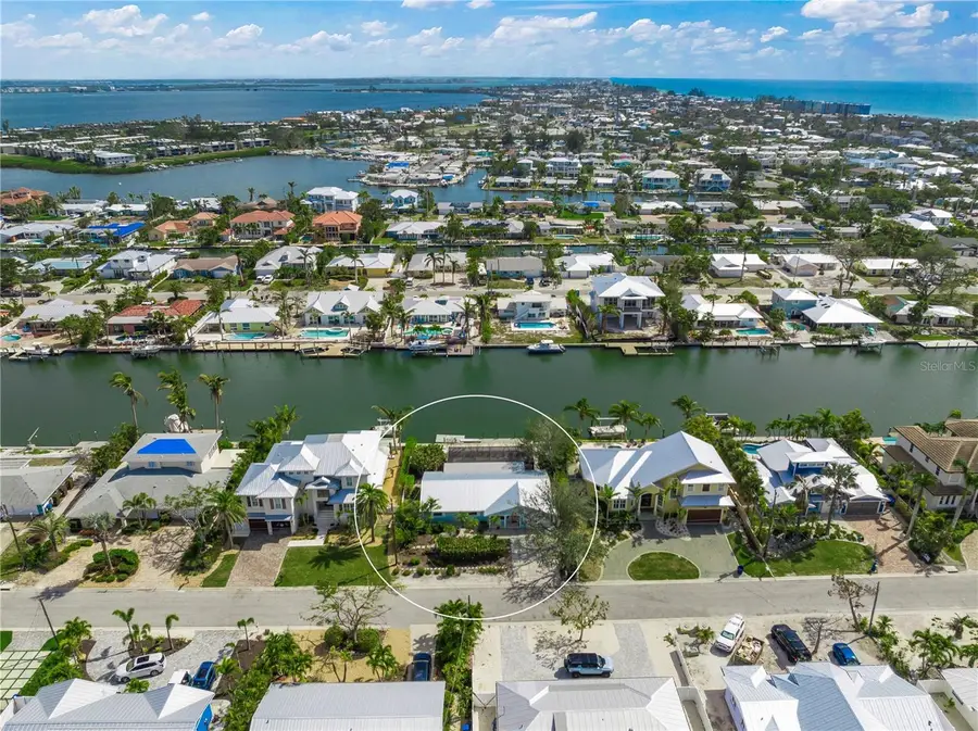 511 68th Street, Holmes Beach, FL 34217 - Image #2