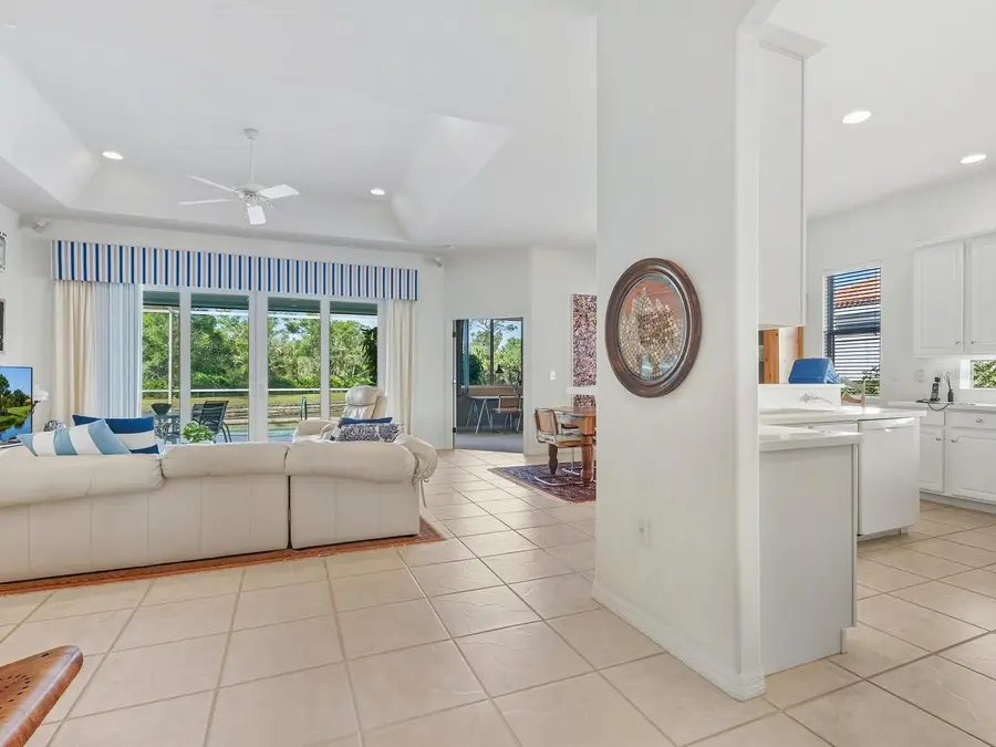 6524 Copper Ridge Trail, Manatee, FL 34201 - Image #3