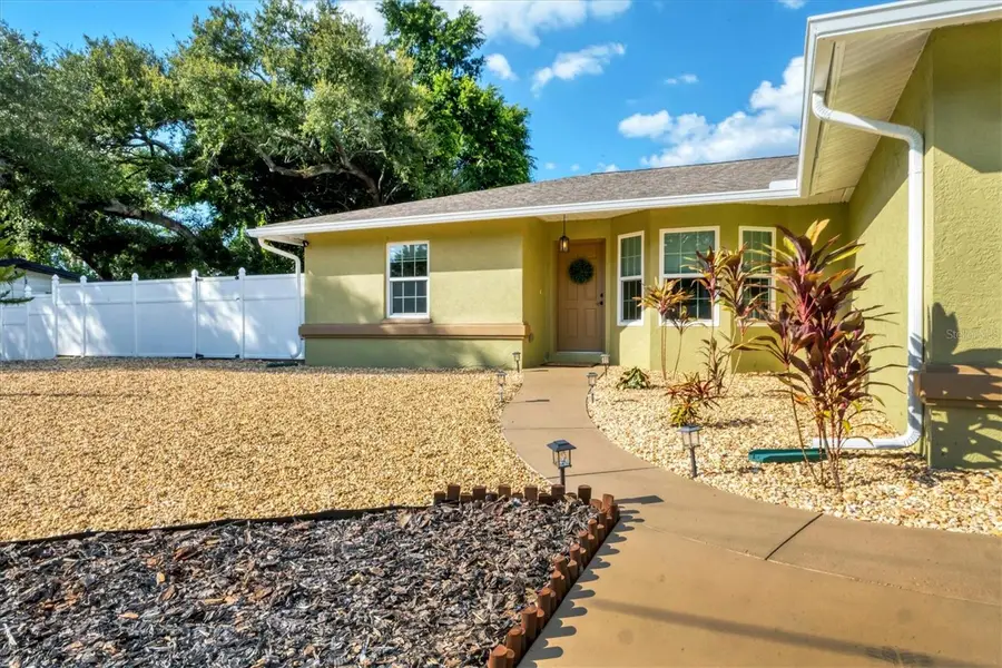 1275 42nd Street, Sarasota, FL 34234 - Image #2