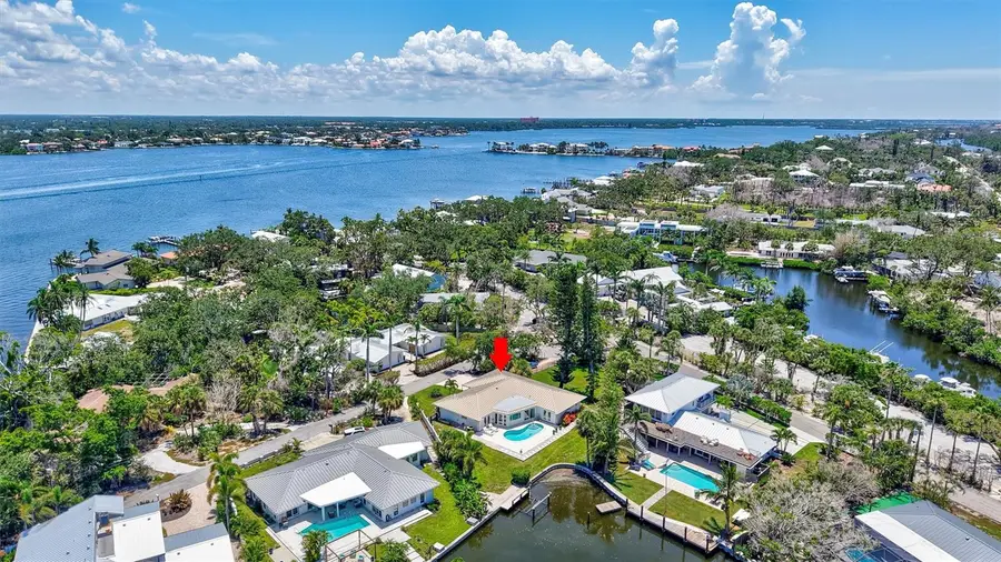 6962 Belgrave Drive, Sarasota, FL 34242 - #2