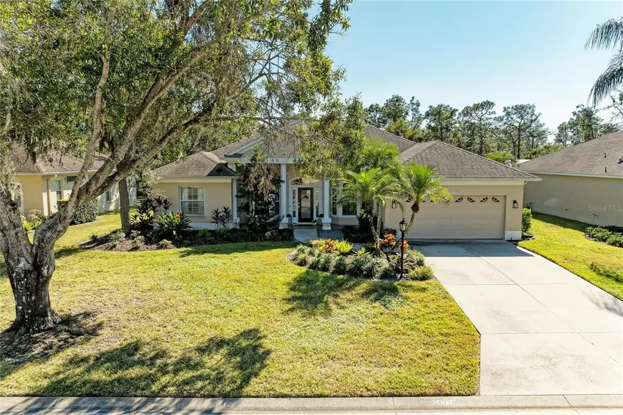 11720 Clubhouse Drive, Lakewood Ranch, FL 34202 - Image #2