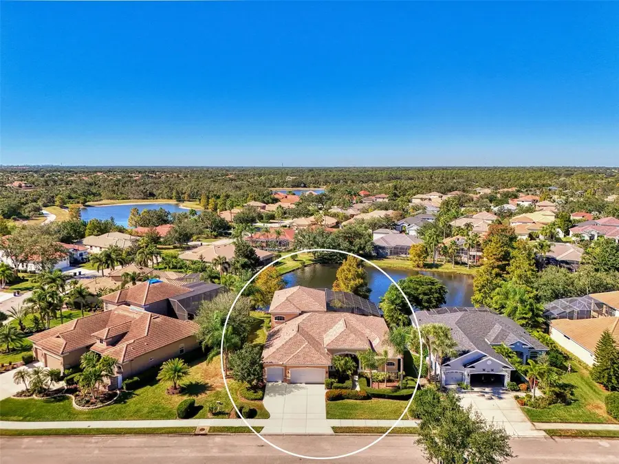 6610 Coopers Hawk Court, Lakewood Ranch, FL 34202 - Image #3