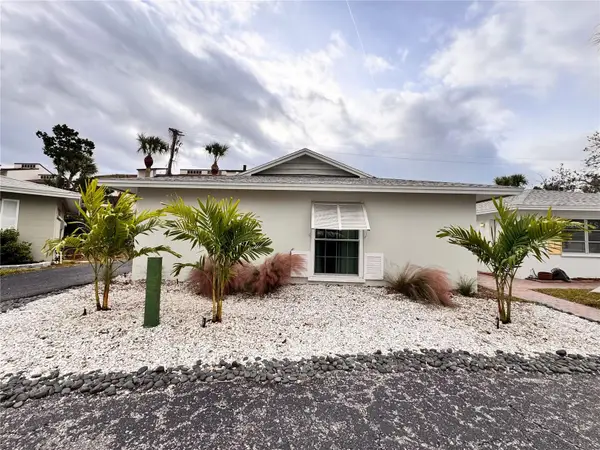1140 S Moonmist Court #M5, SARASOTA, FL 34242