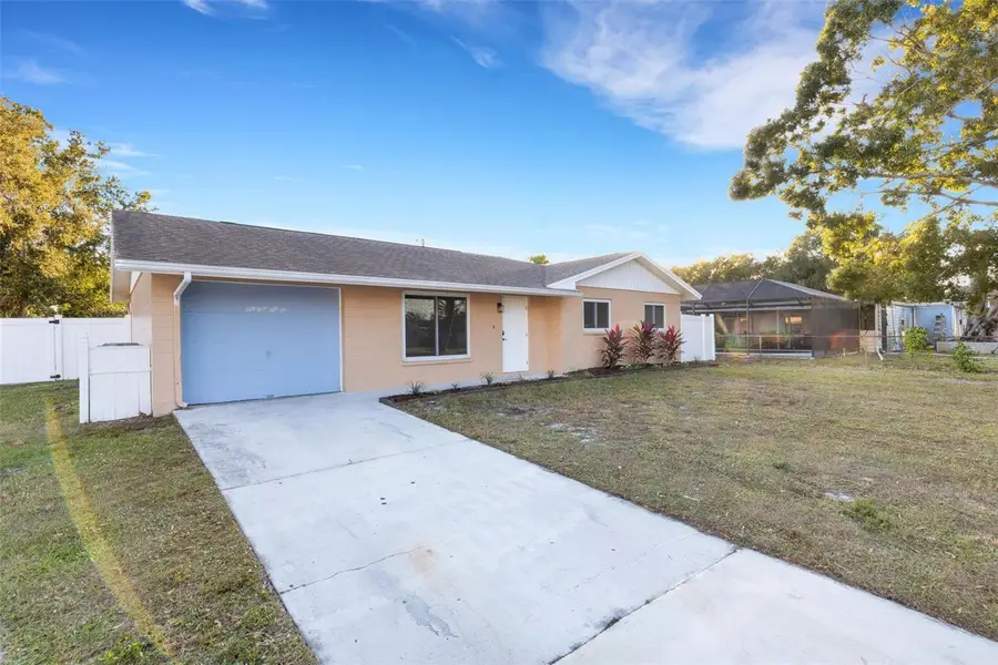 5356 Castleman Drive, Sarasota, FL 34232 - Image #2