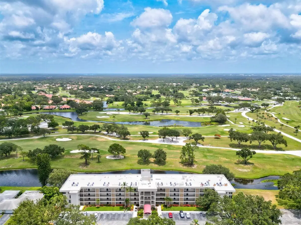 7461 W Country Club Drive N #408, Sarasota, FL 34243 - Image #1