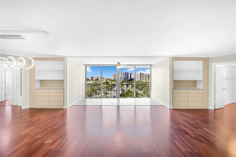 435 S Gulfstream Avenue #1004, Sarasota, FL 34236 - #3