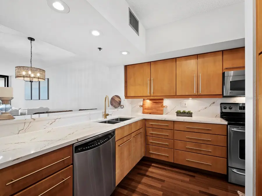 1930 Harbourside Drive #136, Longboat Key, FL 34228 - Image #3