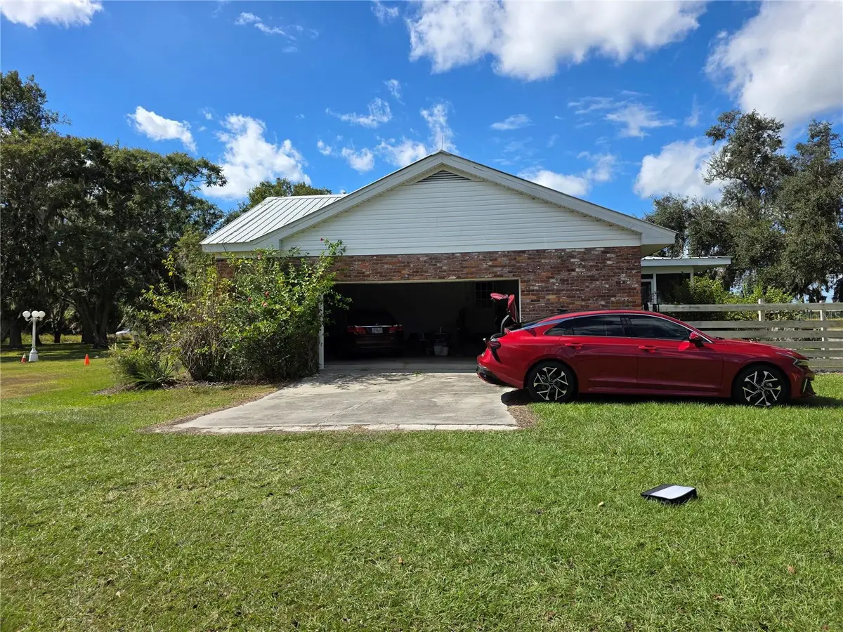 2011 County Line Road E, Fort Meade, FL 33841 - Image #1