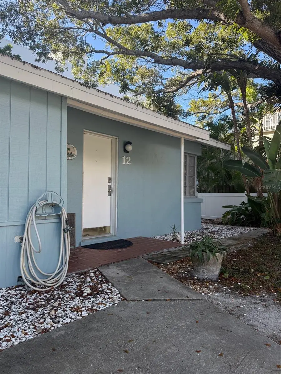 170 Roosevelt Drive #6, Sarasota, FL 34236 - Image #3