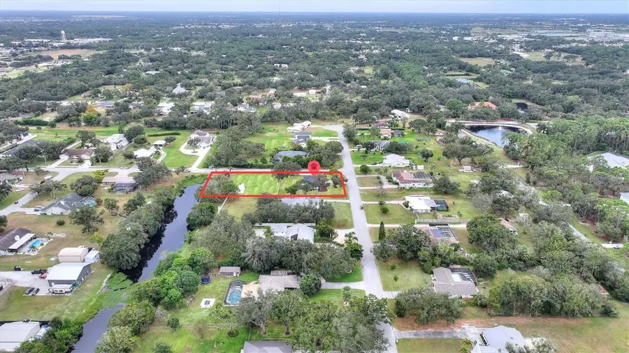 2054 Racimo Drive, Sarasota, FL 34240 - Image #2
