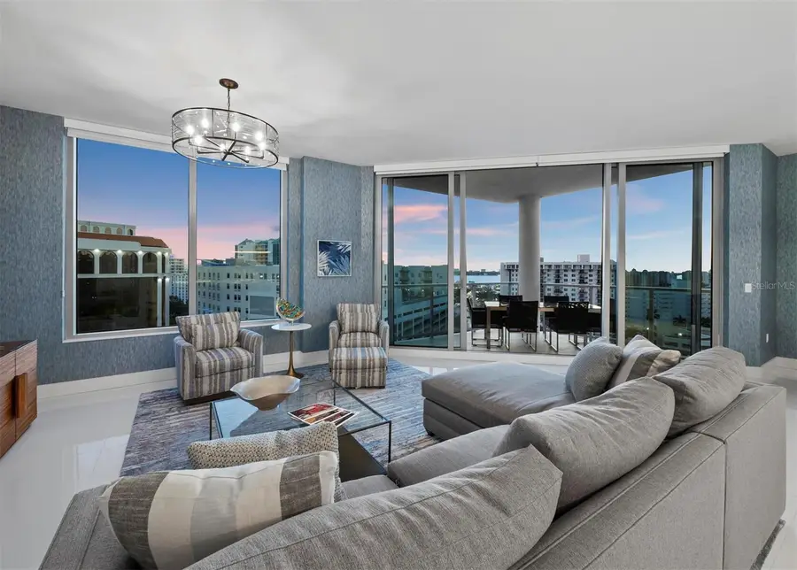 111 S Pineapple Avenue #1007, Sarasota, FL 34236 - Image #3