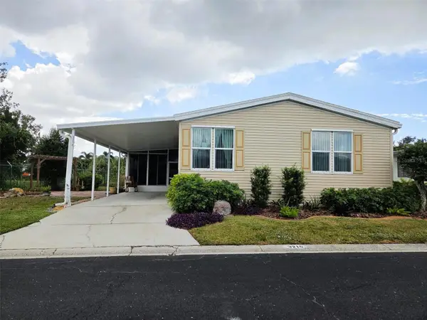 3216 Oakwood Boulevard S, SARASOTA, FL 34237